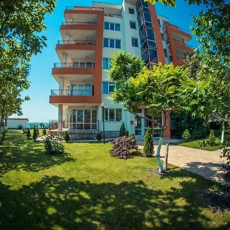 Riviera Apartman