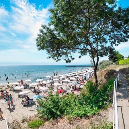 Riviera Lägenhet *