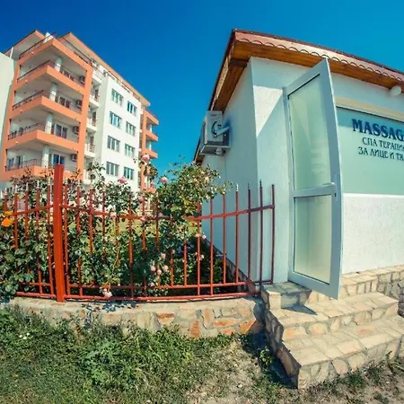 Riviera Apartman Ravda